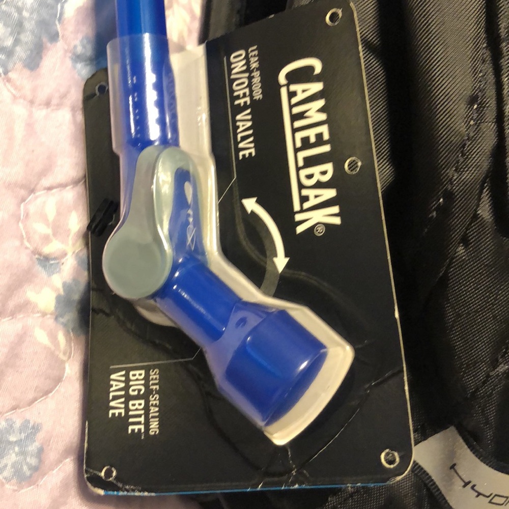 NWT CamelBak - Picture 4 of 4